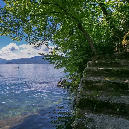 アパート Gaeta Fronte Lago Serra SantʼAbbondio